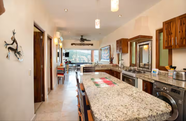 KYM'S COCINA